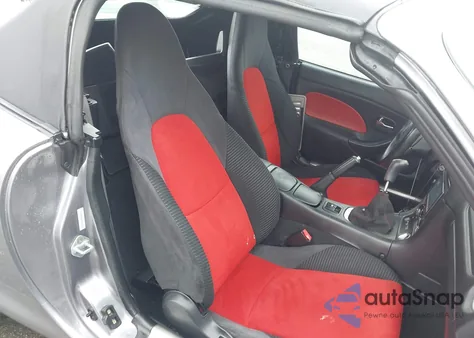 2004 Mazda Mazdaspeed Mx-5 Miata Cloth z USA, uszkodzony, nr VIN JM1NB354840408572